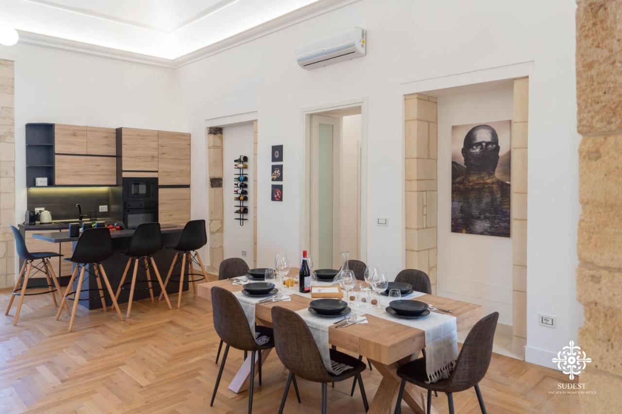 Residenza Dumah - Elegante Dimora In Centro Apartment Syracuse Exterior photo